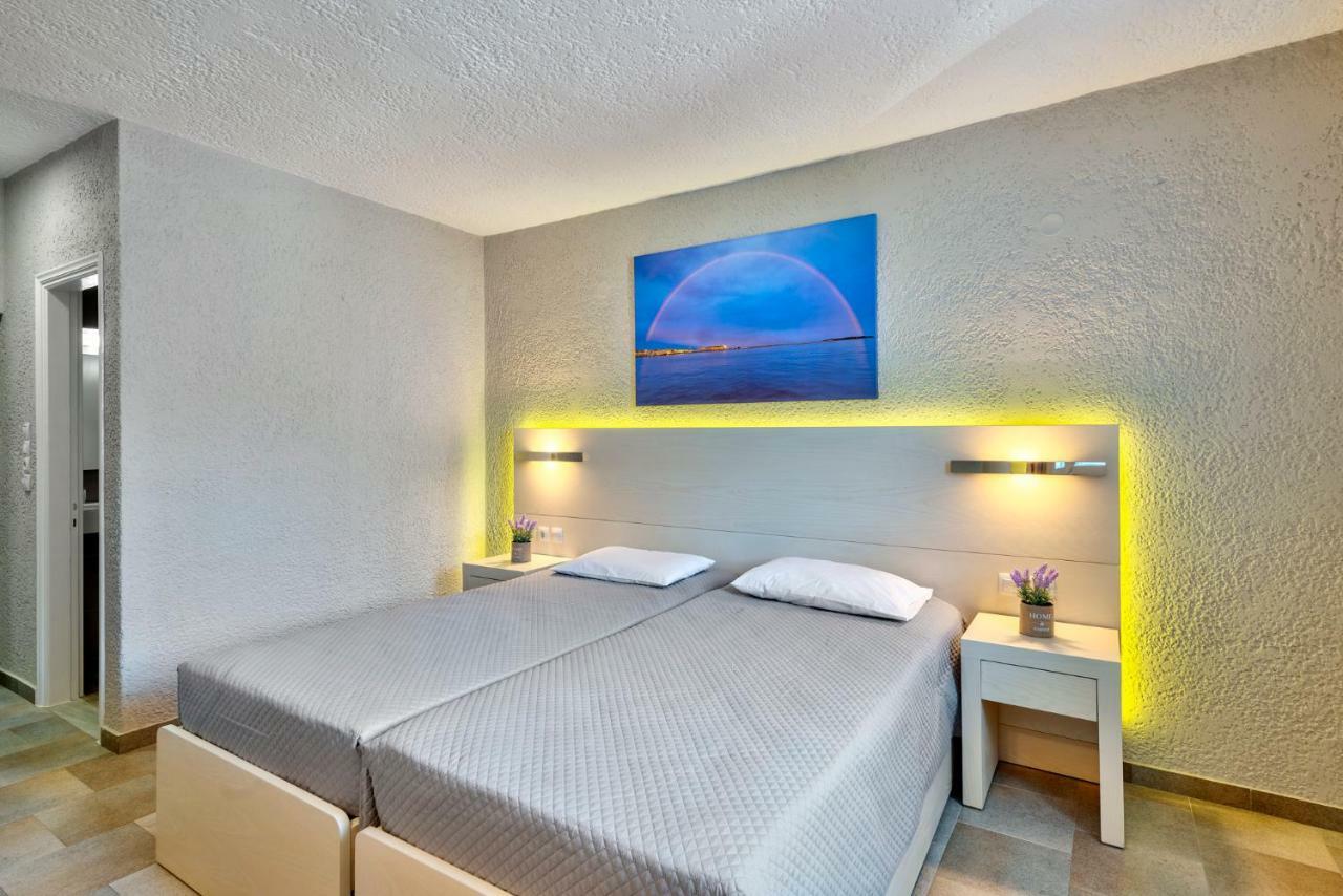 Halaris Rooms Ermoupoli Buitenkant foto